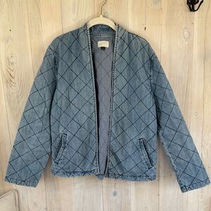 Universal Thread Quilted Jean Jacket Size M